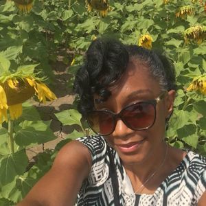 Meet your Posher, Rahsanica